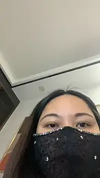 zhizhinaigai on StripChat 