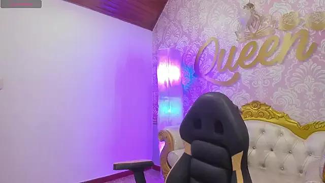 zoe_pretty_ from StripChat is Freechat