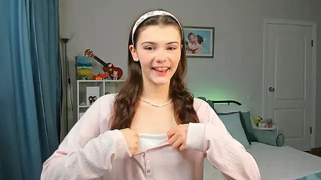 Zoe_Vee from StripChat is Freechat