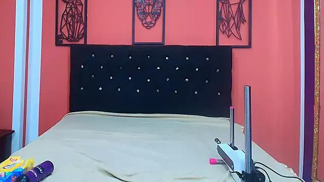 Zoee_Martins from StripChat