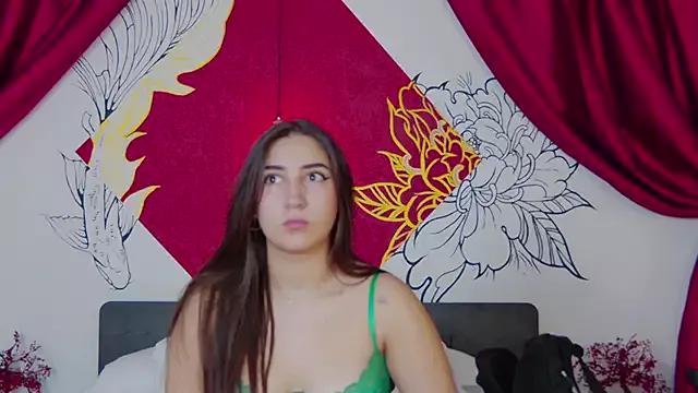 zoee_moretti from StripChat