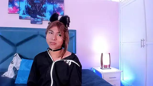 ZoeeMorettii from StripChat