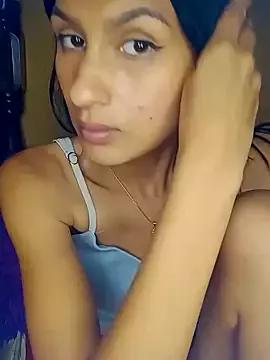 Zohara_Lpe22 from StripChat