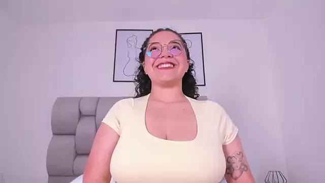 Try our streaming cams variety and talk on a personal level with our adorable girls streamers, showing off their bountiful shapes and dildos.