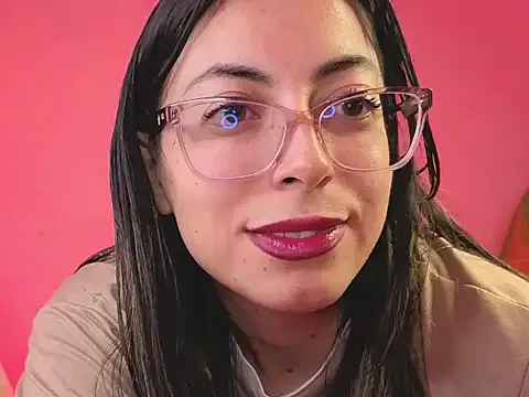 zylla_storn on StripChat 